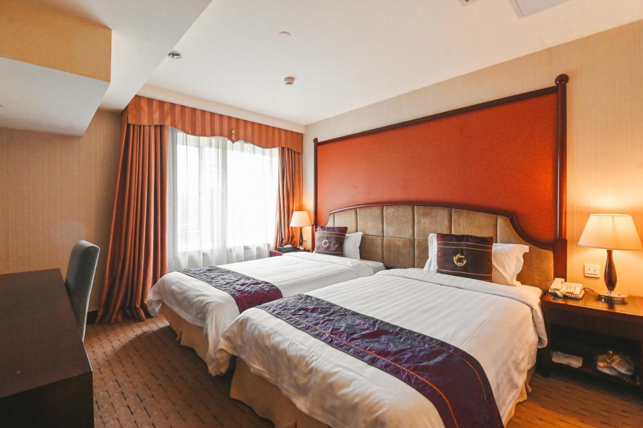 Royal Plaza Hotel Гуанчжоу Екстер'єр фото